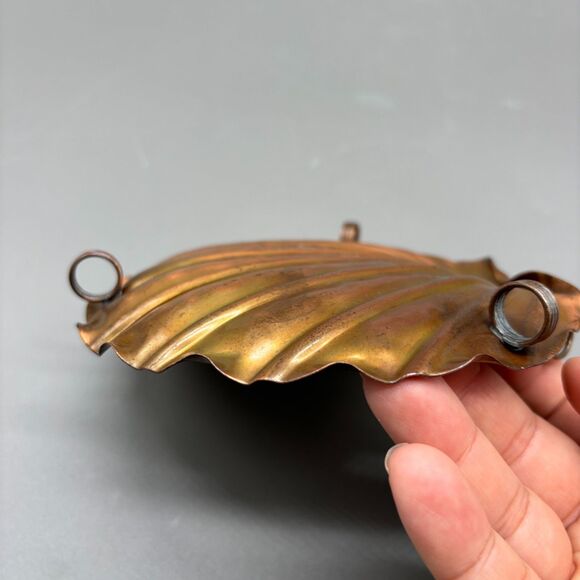 Vintage Gregorian Copper Shell Ashtray MCM Footed Dish Hand Forged Patina 530 - Picture 5 of 8